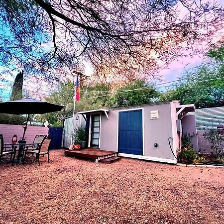 Cute Peaceful Tiny House Getaway W Backyard - Low Summer Rates! توسن المظهر الخارجي الصورة
